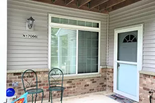 W197N17086 Stonewall Dr, Jackson, WI 53037 - Photo 3