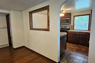 11102 82nd St, Pleasant Prairie, WI 53158 - Photo 3