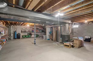 304 Woodlands Ct, Hartland, WI 53029 - Photo 47