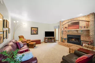 2819 Killarney Ct, West Bend, WI 53095 - Photo 15