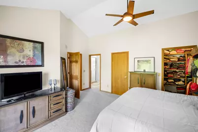2819  Killarney Ct, West Bend, WI 53095 - Photo 21