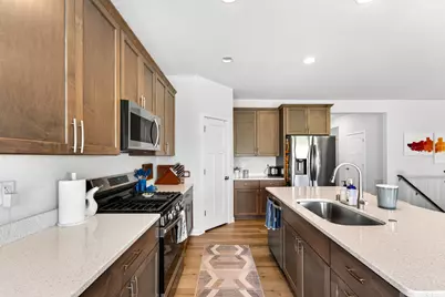 N67W25380  Aspen Ln, Sussex, WI 53089 - Photo 11