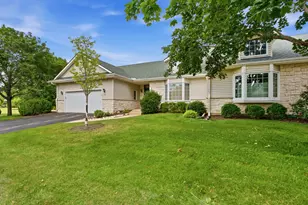 291 Cardinal Ln, Hartland, WI 53029 - Photo 1