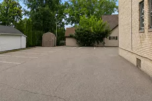 323 Fredonia Ave, Fredonia, WI 53021 - Photo 5
