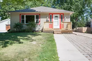 826 N Main St, Hartford, WI 53027 - Photo 1