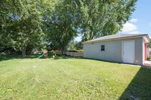 826 N Main St, Hartford, WI 53027 - Photo 13