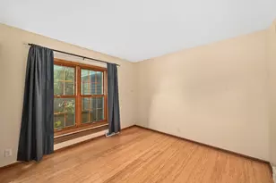 N51W16945 Fair Oak Pkwy, Menomonee Falls, WI 53051 - Photo 13