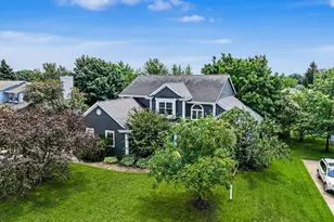 N51W16945 Fair Oak Pkwy, Menomonee Falls, WI 53051 - Photo 1