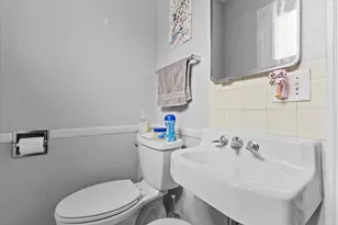 2945 N 69th St, Milwaukee, WI 53210 - Photo 29