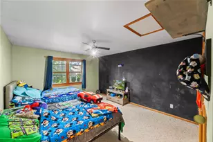 612 Sweetbriar Ln, Watertown, WI 53098 - Photo 13