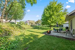 612 Sweetbriar Ln, Watertown, WI 53098 - Photo 25