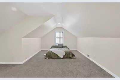 11301  11th Ave, Pleasant Prairie, WI 53158 - Photo 13