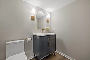 1 Shorewood Ct, Racine, WI 53402 - Photo 35