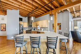 418 N 3rd St, Milwaukee, WI 53203 - Photo 7