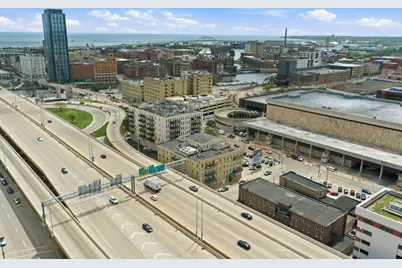 418 N 3rd St #440, Milwaukee, WI 53203 - Photo 41