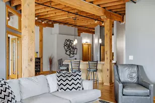 418 N 3rd St, Milwaukee, WI 53203 - Photo 23