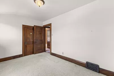 710  Montana Ave, South Milwaukee, WI 53172 - Photo 23