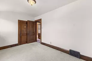 710 Montana Ave, South Milwaukee, WI 53172 - Photo 23
