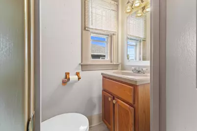 710  Montana Ave, South Milwaukee, WI 53172 - Photo 13