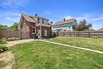 710  Montana Ave, South Milwaukee, WI 53172 - Photo 27