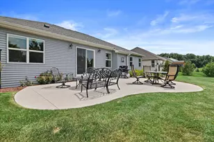 364 Kiddle Ln, Racine, WI 53182 - Photo 39