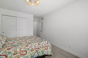 364 Kiddle Ln, Racine, WI 53182 - Photo 37