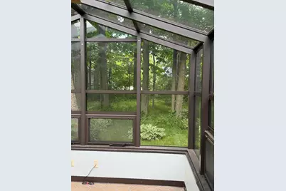 1912  Mapletree Rd, Howards Grove, WI 53083 - Photo 9