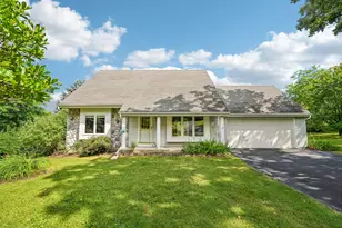 W316S2825 Roberts Rd, Genesee, WI 53188 - Photo 3