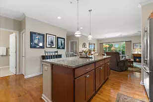 4 Gas Light Dr, Racine, WI 53403 - Photo 7