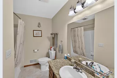 1701  Carrie Ln, West Bend, WI 53095 - Photo 17