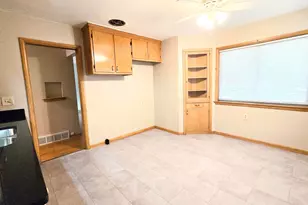 4321 N 75th St, Milwaukee, WI 53216 - Photo 7