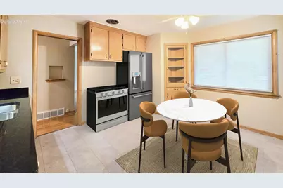 4321 N 75th St, Milwaukee, WI 53216 - Photo 7