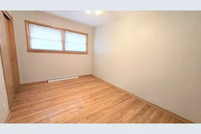 4321 N 75th St, Milwaukee, WI 53216 - Photo 11