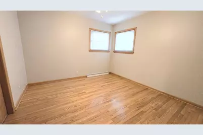 4321 N 75th St, Milwaukee, WI 53216 - Photo 15