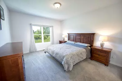7871 W Park Cir Way, Franklin, WI 53132 - Photo 13