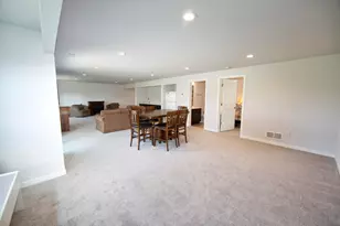 7871 W Park Cir Way, Franklin, WI 53132 - Photo 21