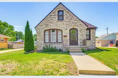 4359 N 82nd St, Milwaukee, WI 53222 - Photo 1