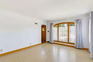 4359 N 82nd St, Milwaukee, WI 53222 - Photo 9