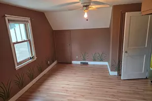 1654 S 20th St, Sheboygan, WI 53081 - Photo 9