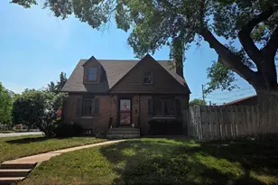 1654 S 20th St, Sheboygan, WI 53081 - Photo 1