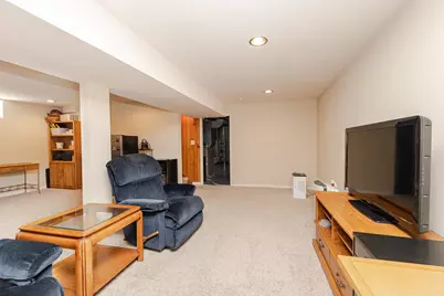 4123 N 95th St, Wauwatosa, WI 53222 - Photo 41