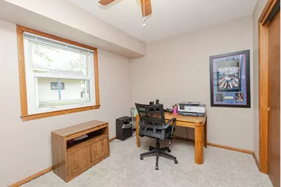 4123 N 95th St, Wauwatosa, WI 53222 - Photo 25