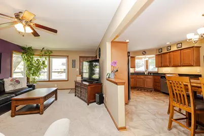 4123 N 95th St, Wauwatosa, WI 53222 - Photo 19