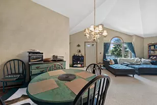 3604 W Rawson Ave, Franklin, WI 53132 - Photo 9