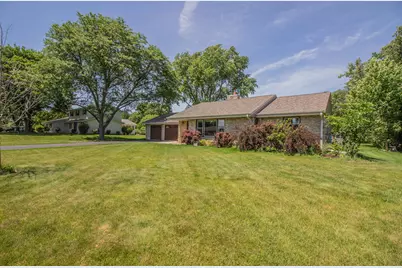 N80W16102  Rainbow Dr, Menomonee Falls, WI 53051 - Photo 65