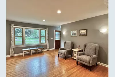 2625  El Rancho Dr, Brookfield, WI 53005 - Photo 5