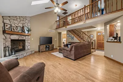 3960  Kings Way -, Hartford, WI 53086 - Photo 9