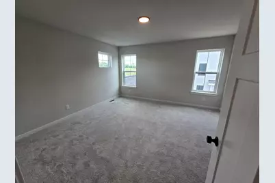 1487  Patton Dr, Hartford, WI 53027 - Photo 11
