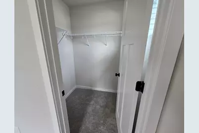 1487  Patton Dr, Hartford, WI 53027 - Photo 13