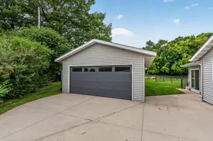 3624 Kettle Round St, Barton, WI 53095 - Photo 33